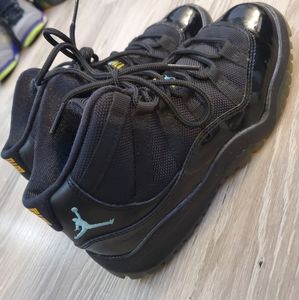 Jordan Retro 11's
